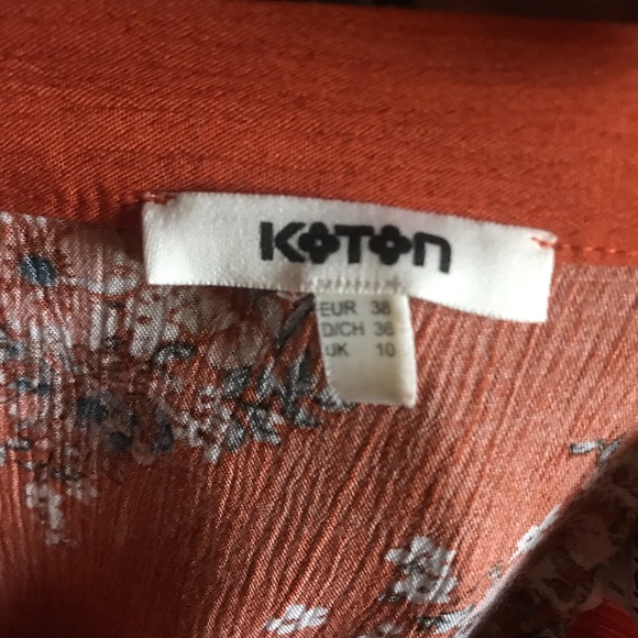 Orange floral button down knee length skirt - Picture 3 of 4